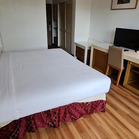 Surestay By Best Western Guam Airport Barrigada Екстериор снимка
