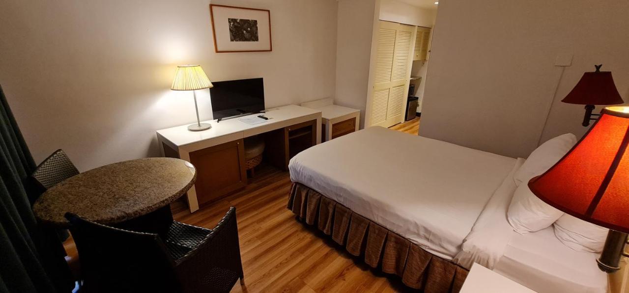 Surestay By Best Western Guam Airport Barrigada Екстериор снимка